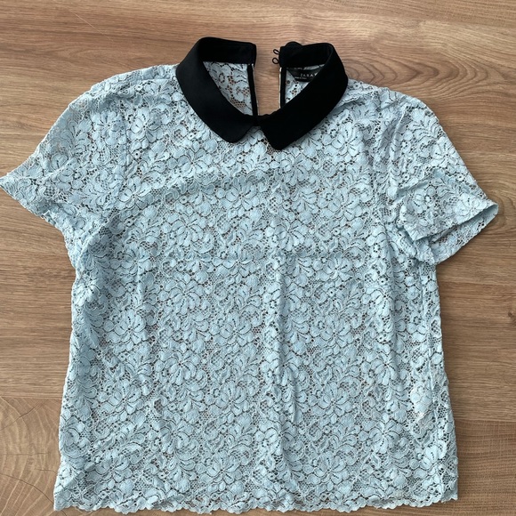 Baby blue lace top - Picture 1 of 1